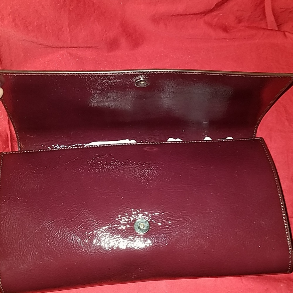 Clutch - Picture 4 of 8